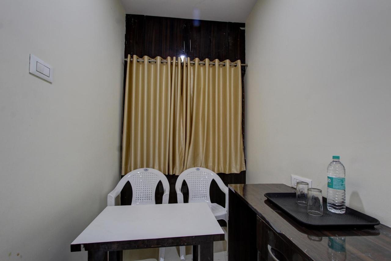 Collection O 38566 Mk Hotel And Lodge Gulbarga Ngoại thất bức ảnh