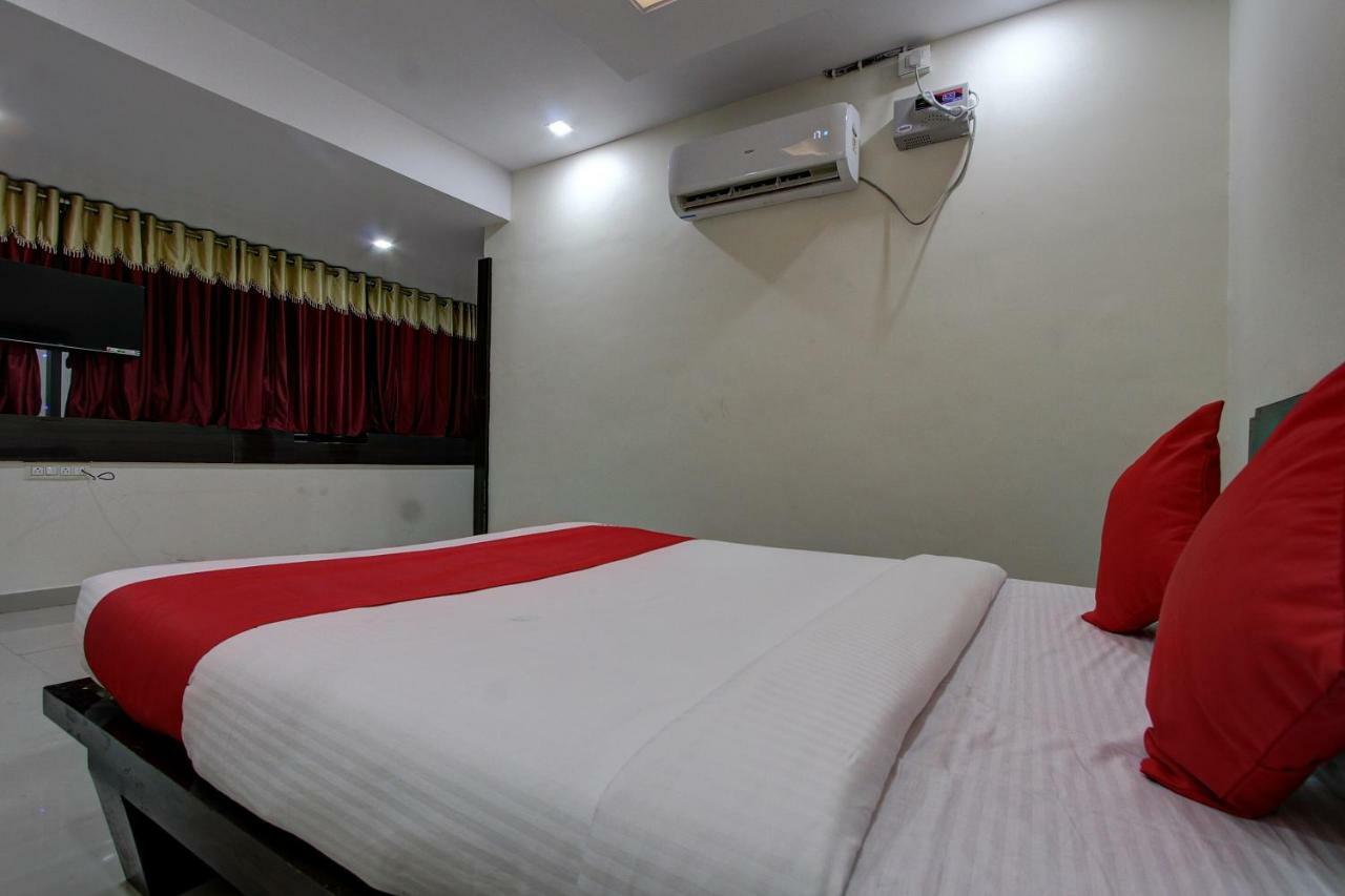 Collection O 38566 Mk Hotel And Lodge Gulbarga Ngoại thất bức ảnh